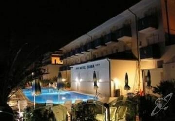 Hotel Diana Viserbella di Rimini Eksteriør bilde