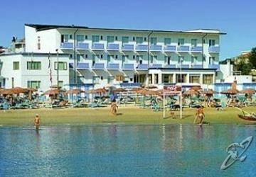 Hotel Diana Viserbella di Rimini Eksteriør bilde